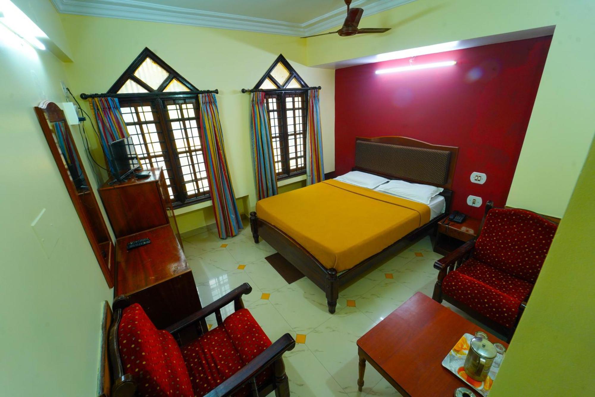 Amogha Residency Hotell Mysore Exteriör bild
