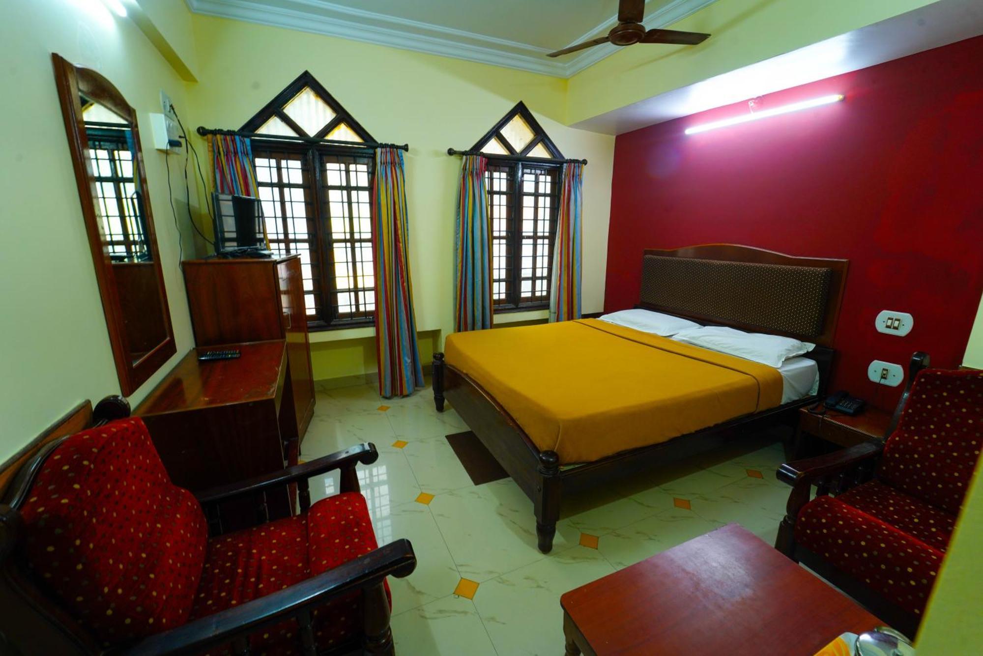Amogha Residency Hotell Mysore Exteriör bild